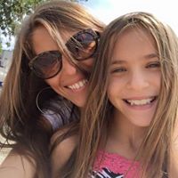 Megan Hicks Photo 30