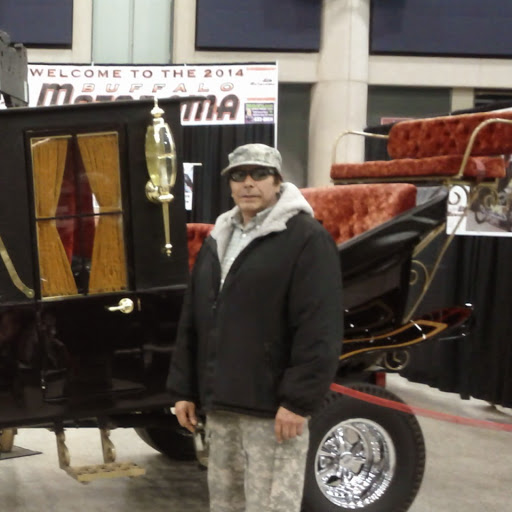 Mitchell Jacobs Photo 41