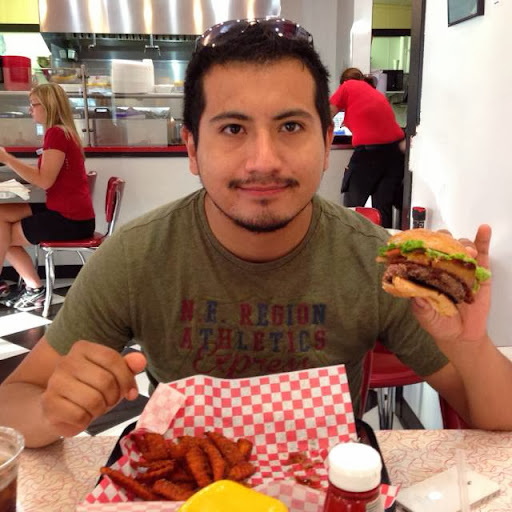 Charles Serrano Photo 18