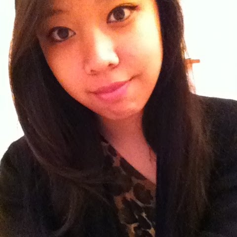 Kathryn Flores Photo 30