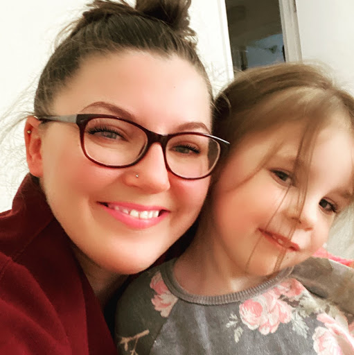 Hayley Martin Photo 17