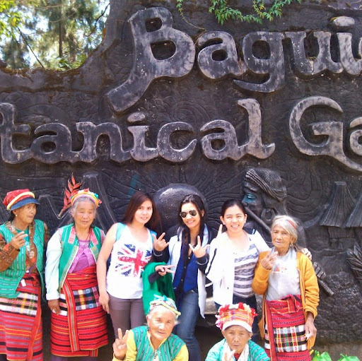 Catherine Valdez Photo 14