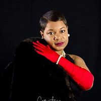 Lola Crenshaw Photo 3