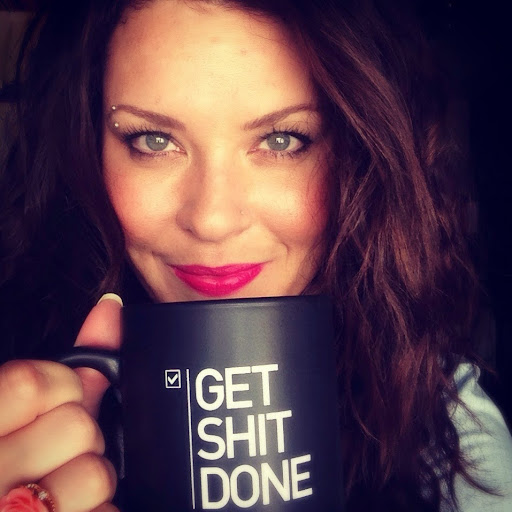 Amber Chapman Photo 20