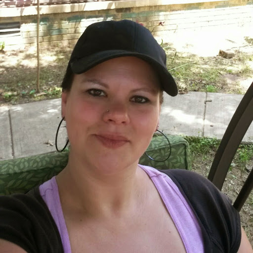 Christina Robinson Photo 46