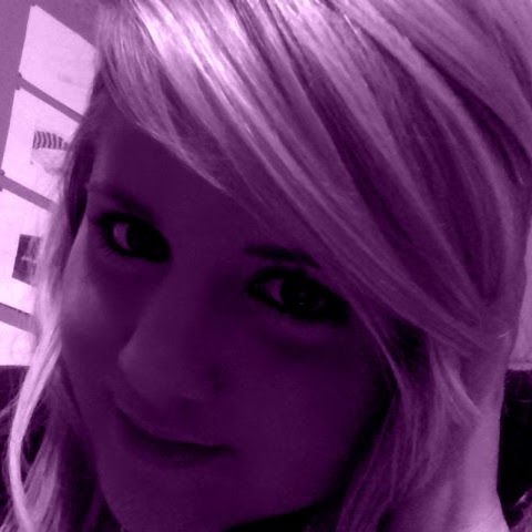 Stephanie Dent Photo 14