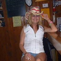 Suzanne Brewer Photo 30