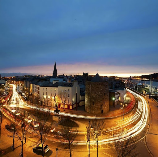 Keith Winters Photo 14