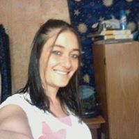 Laura Batchelor Photo 14