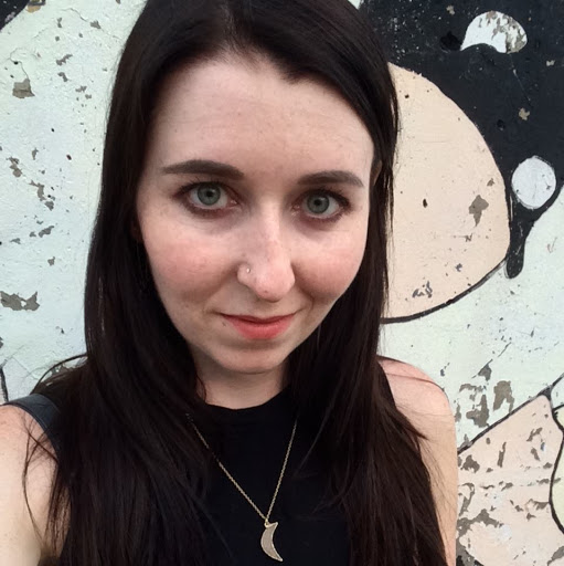 Laurel Phillips Photo 28