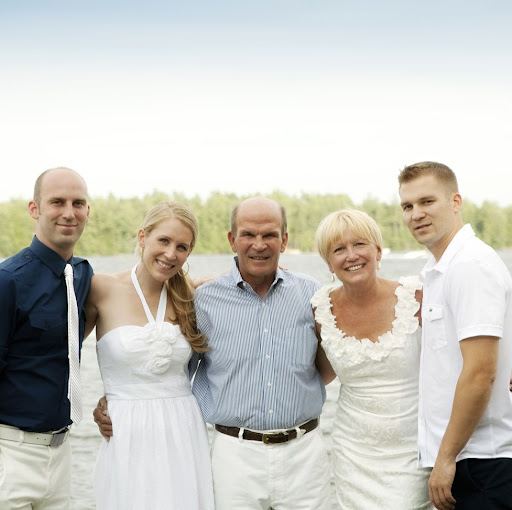 Shirley Butcher Photo 4