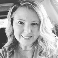 Elizabeth Colter Photo 1