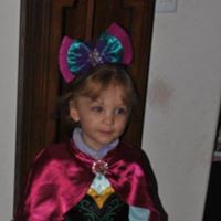 Julia Marsh Photo 22