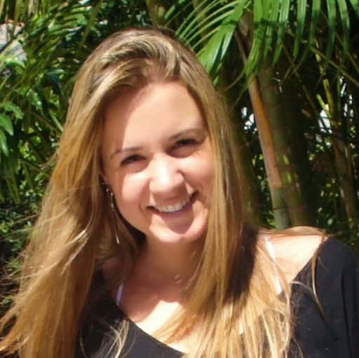 Marina White Photo 20