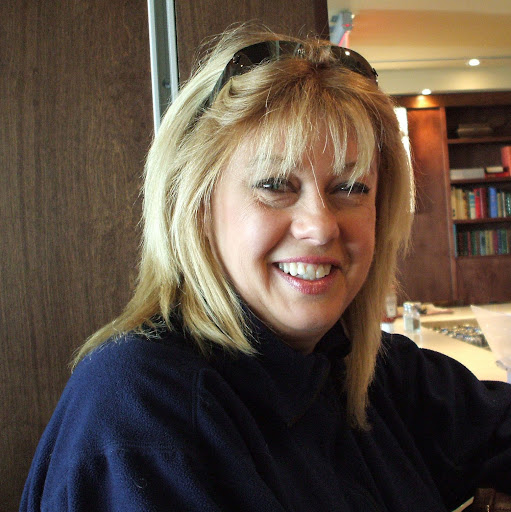 Lynn Mclean Photo 20