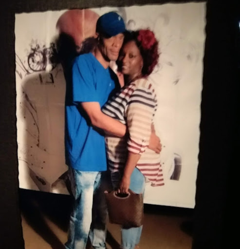 Gloria Marshall Photo 31