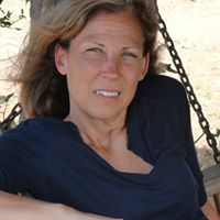 Mimi Carter Photo 31