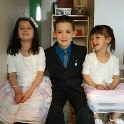 Cyndi Thompson Photo 37