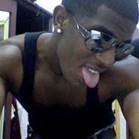 Adrian Oliver Photo 18