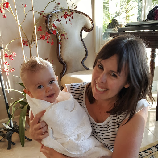 Lisa Carrick Photo 17