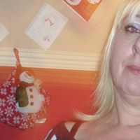Debbie Sterling Photo 17