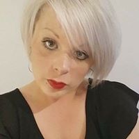 Julie Nicolay Photo 5