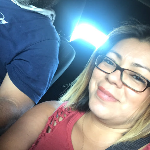 Esther Hernandez Photo 30
