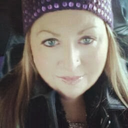 Suzanne Connor Photo 2