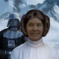 Sarah Reinhart Photo 13