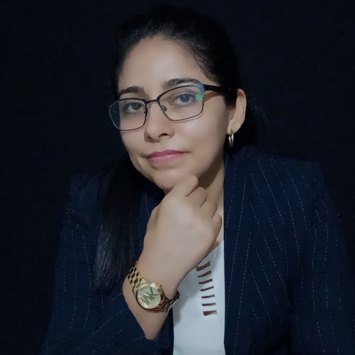 Carmen Fuentes Photo 18