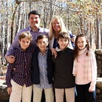 Julie Thomas Photo 39