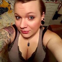 Amy Christiansen Photo 11