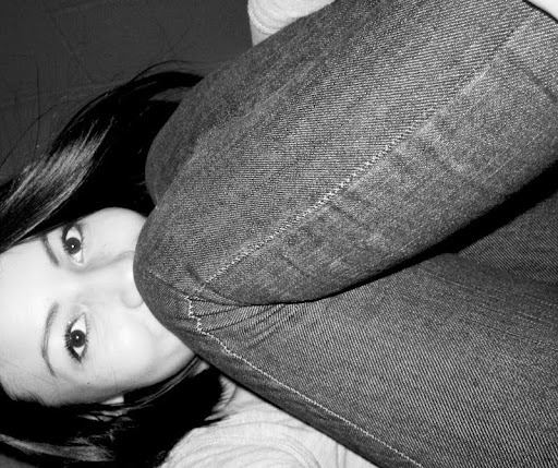 Michelle Calderon Photo 11