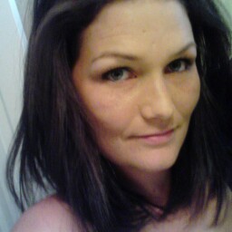 Jennifer Hiatt Photo 15
