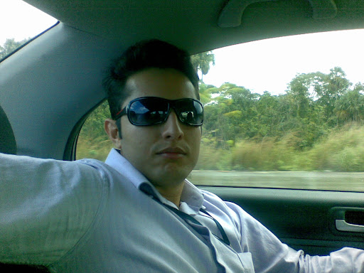 Daniel Tineo Photo 4