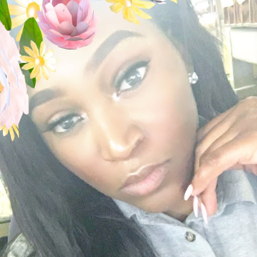 Emma Harding Photo 29