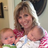 Tamara Lewis Photo 28