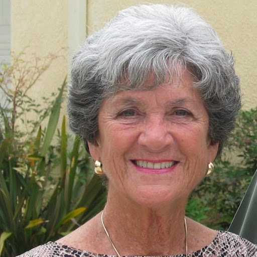 Connie Linder Photo 9