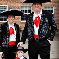 Angela Treadway Photo 26