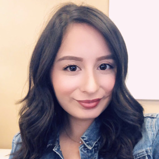 Erica Villanueva Photo 17
