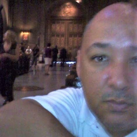 Jose Lozada Photo 11