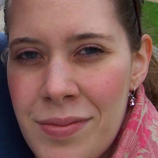 Kristina Wenzel Photo 16