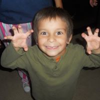 Yvette Ruiz Photo 30