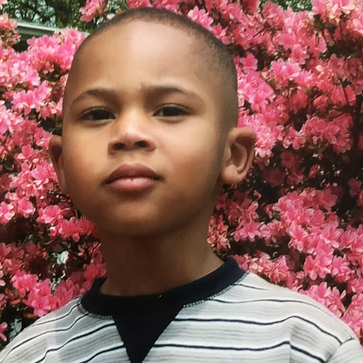 Phillip Foster Photo 33