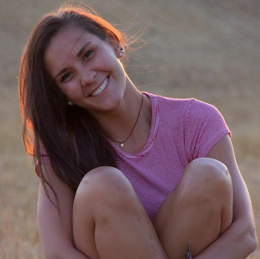 Kristen Riley Photo 14