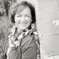 Kristin Craig Photo 18