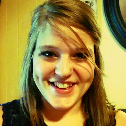 Leah Shelton Photo 4