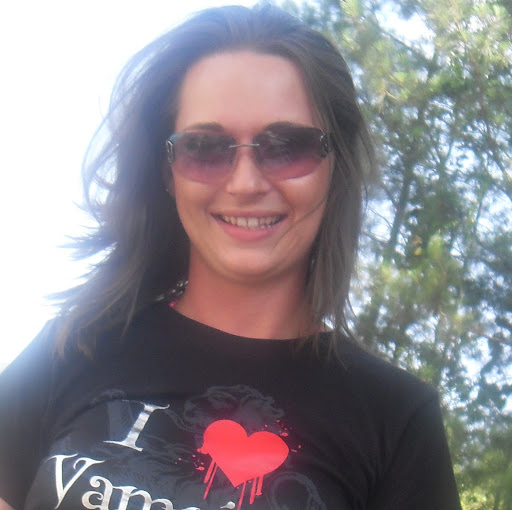 Katherine Fisher Photo 48