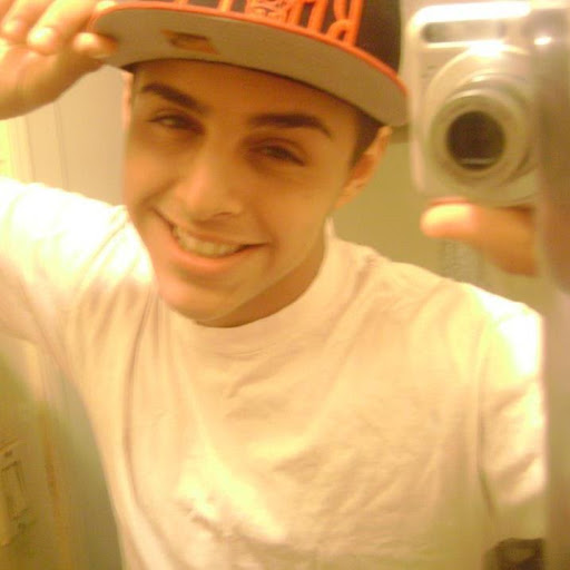 Chris Calderon Photo 16