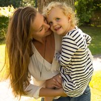 Lea Pedersen Photo 15